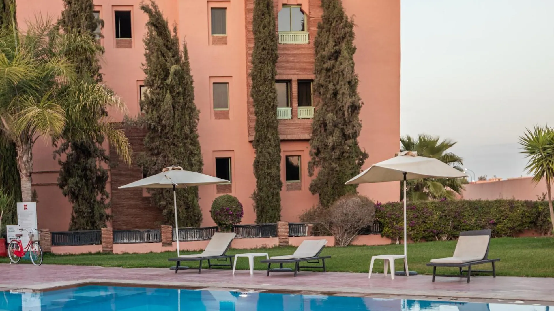 Ibis Marrakech Palmeraie Marraquexe 3*,